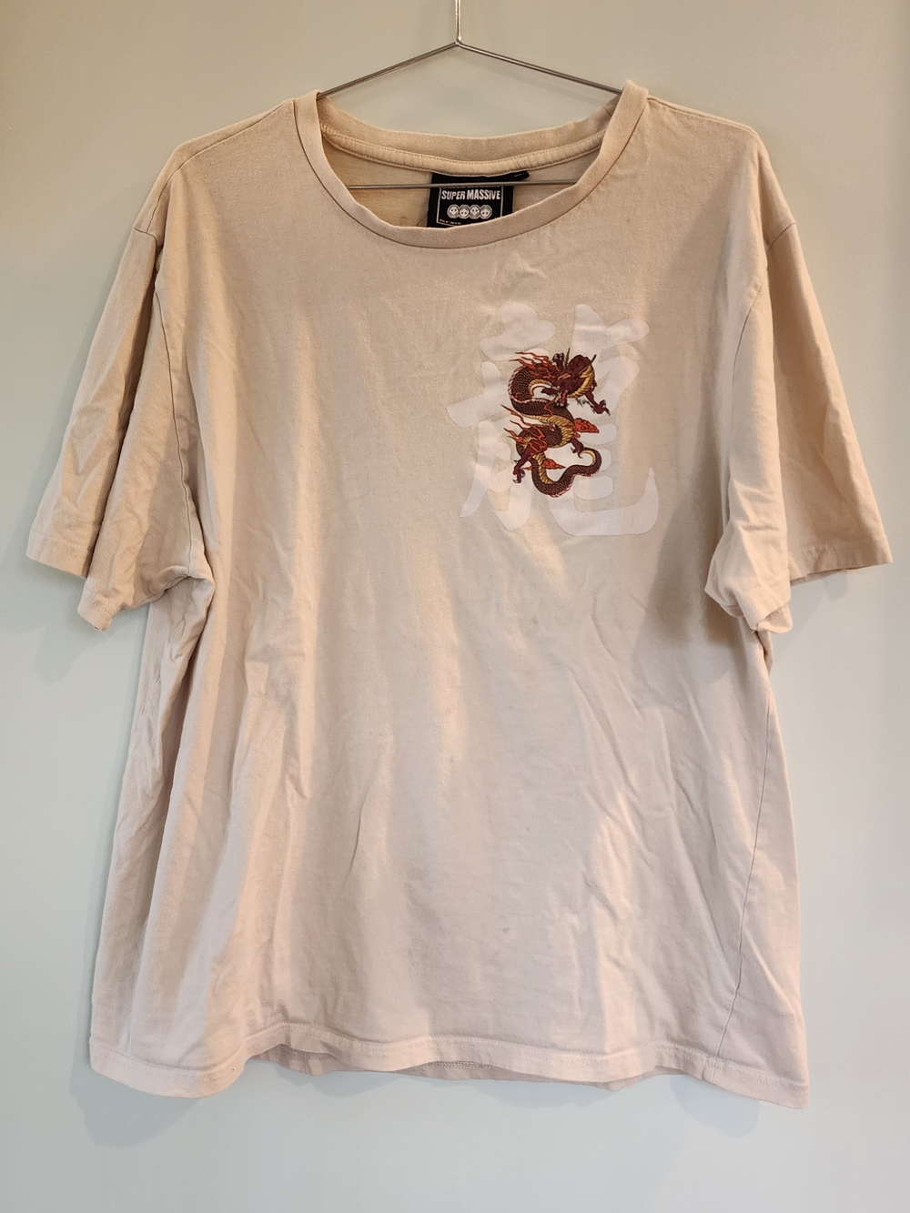 Super Massive Graphic Dragon T-Shirt Unisex XL Beige Streetwear Casual Top